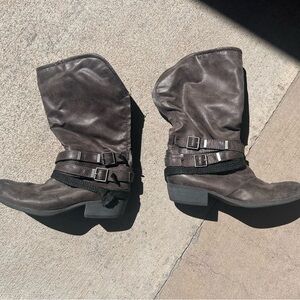 Women’s 8.5 Gray Slouchy Boots with Buckle Detail